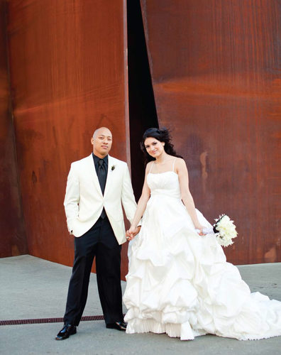 Orange County Wedding Photographers - Bride and Bloom