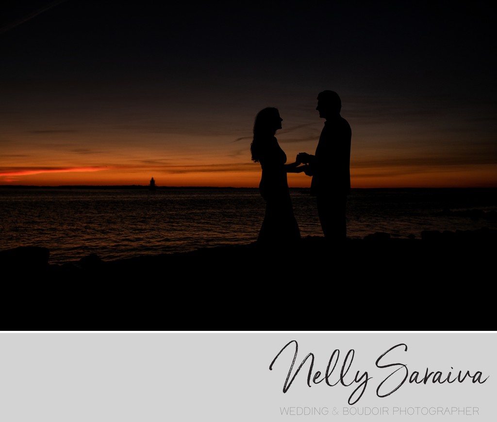 New Bedford, MA Sunrise Engagement Session - Nelly Saraiva - Photographer