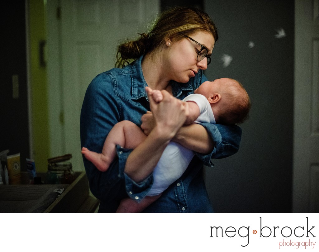 Best Documentary Motherhood Photographer