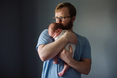 Philadelphia Fatherhood Lifestyle Newborn Photographer