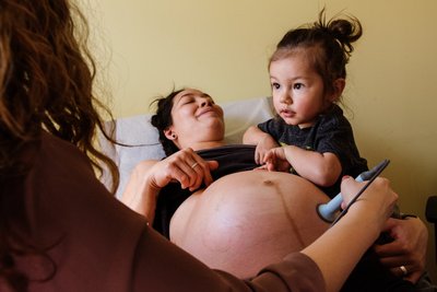 LifeCylce Womancare Documentary Birth Photographer