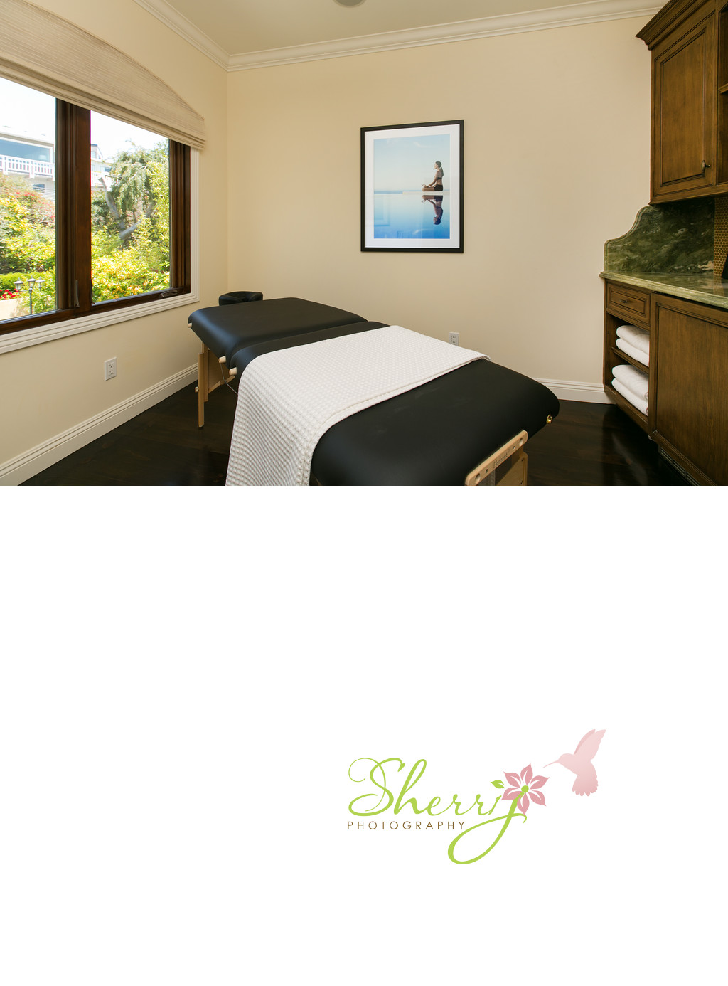 16655 Akron St, Pacific Palisades Massage room