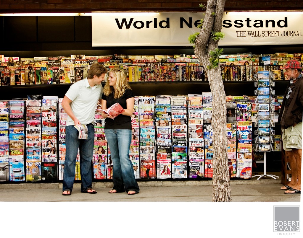 Engagement Pictures of Couple at Loa Angeles News Stand