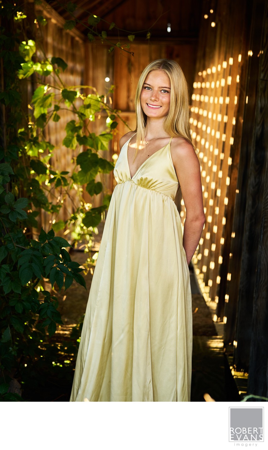 Edina Senior Photographer | Outdoor Senior Portrait