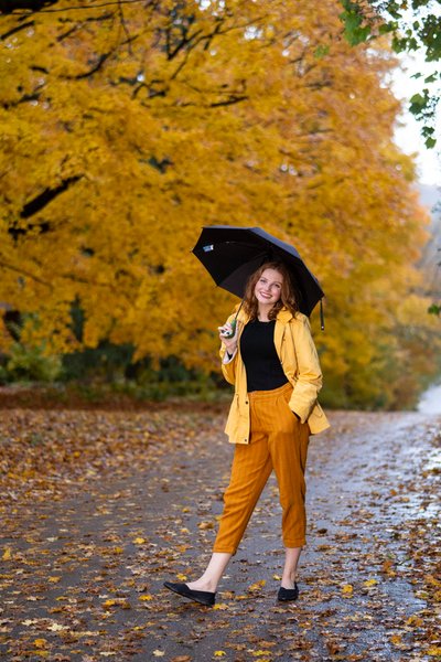 Fall senior portrait yellow rain coat Chanhassen Minnesota