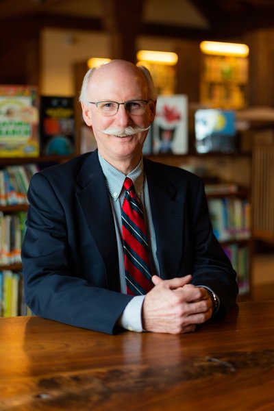 Edina Professional Environmental Portrait
