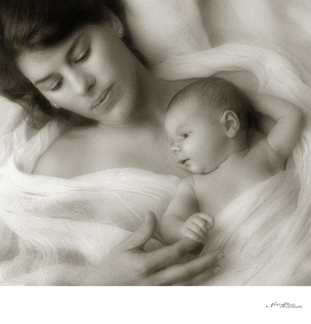 Mother Baby Portrait | Charlotte| Northlight Photo