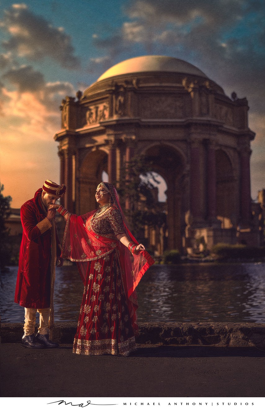 A Wedding Photo at The Palace of Fine Arts