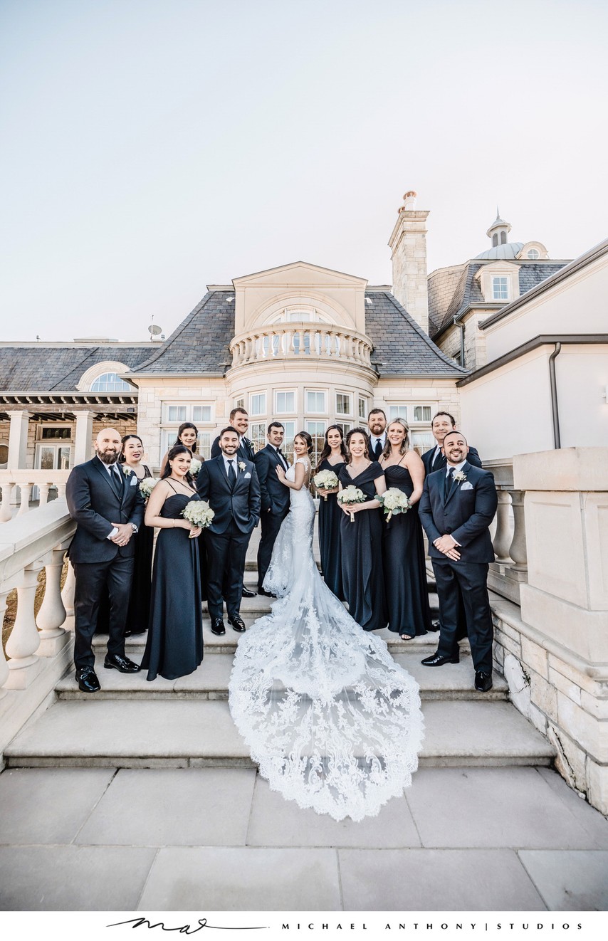 Bridal Party at The Olana in Dallas