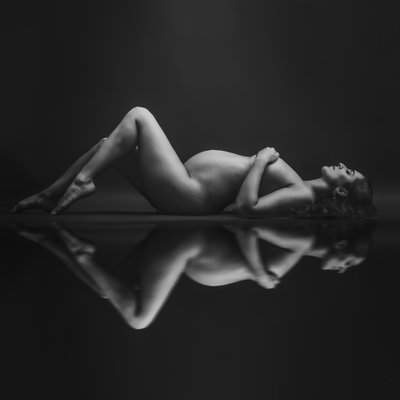 Black and White Reflective Maternity Nude Portrait
