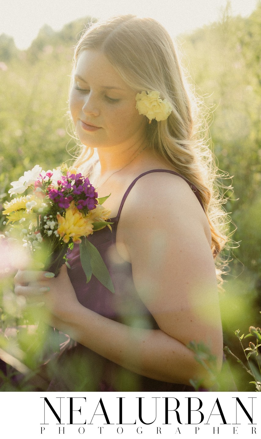 High School Senior Session with Flower Bouquet 