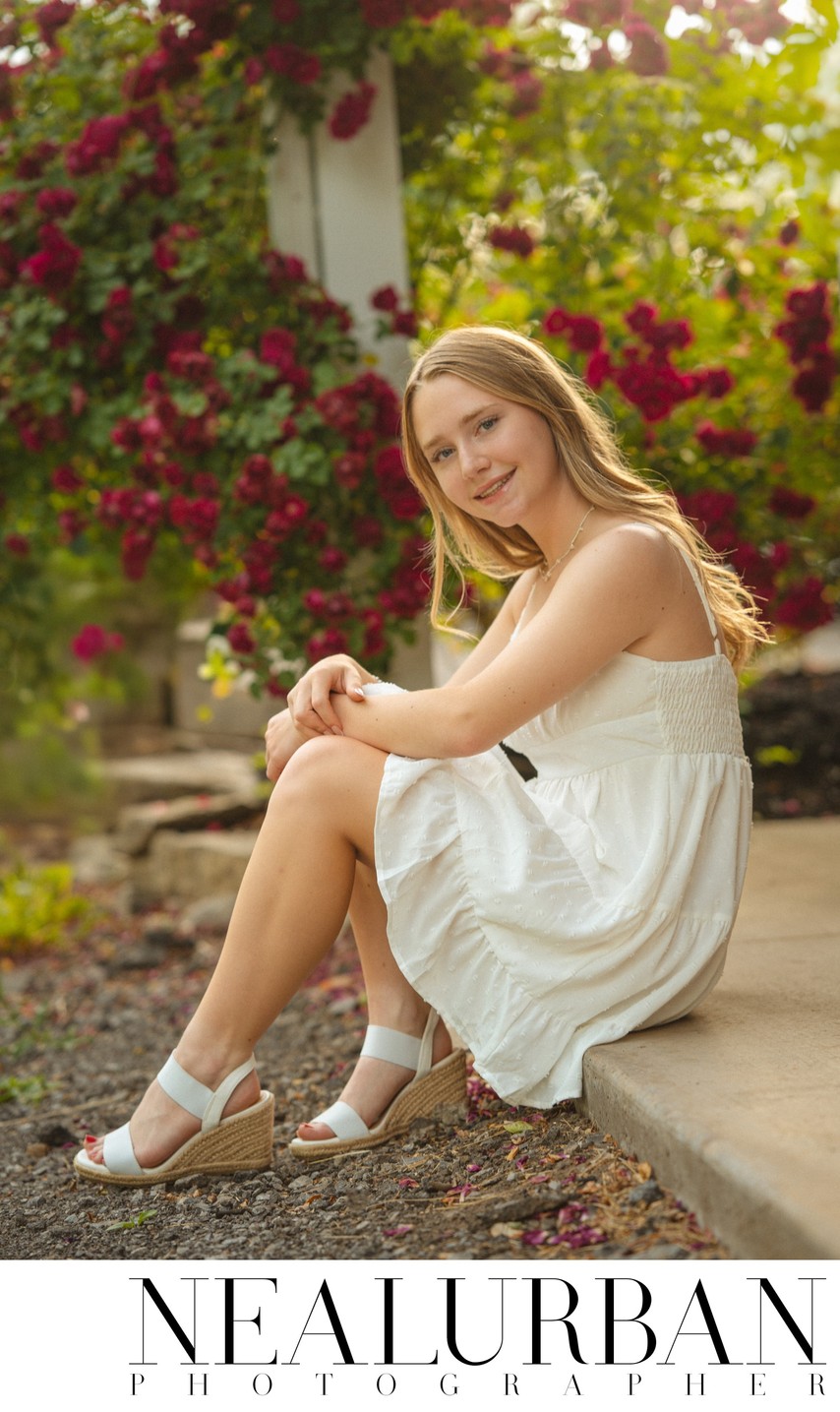 Red Rose Senior Photos 