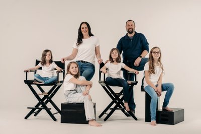 Family of Six Studio Photos 