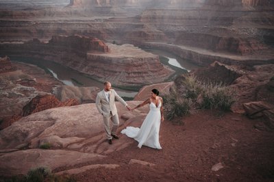 Moab Desert Bride and Groom Utah