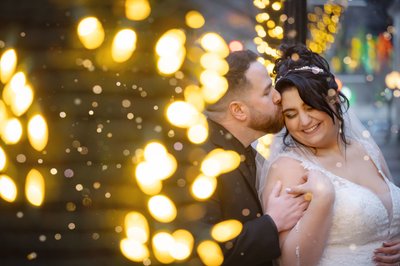 Holiday Bride and Groom Niagara Falls NY