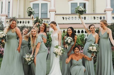 Bride and Bridesmaids at Athenaeum Hotel Chautauqua