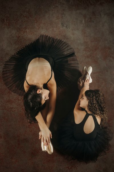 Ballerina Sisters at Abandon Theater