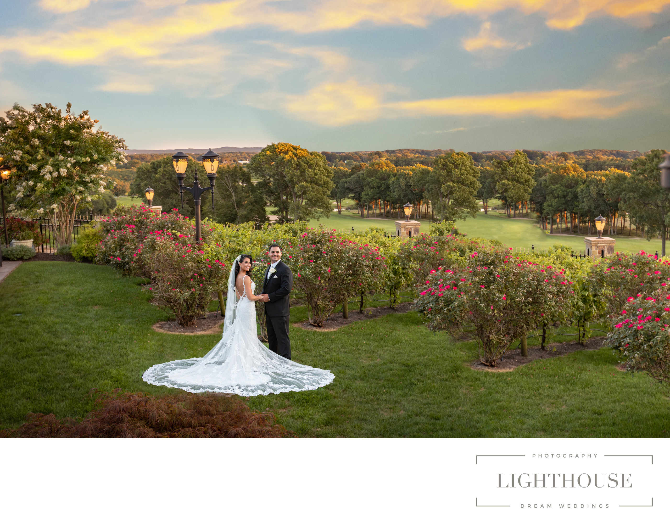 Golf course wedding photo Lighthouse Photography Long Island