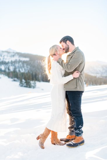 sapphire point engagement photos