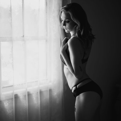 Bespoke Black And White Boudoir Brisbane