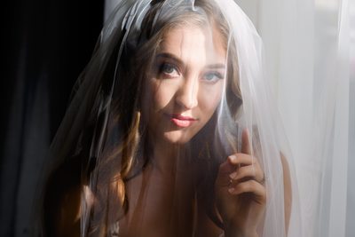 Soft and Sexy Bridal Photos in Brisbane