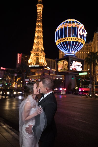 Las Vegas Strip Destination Micro Wedding Portraits