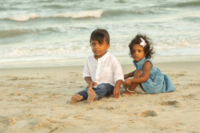 The Lukes - Kids Beach Portrait - Isle of Palms, South Carolina 