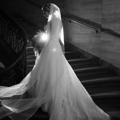 Hotel Du Pont wedding staircase picture