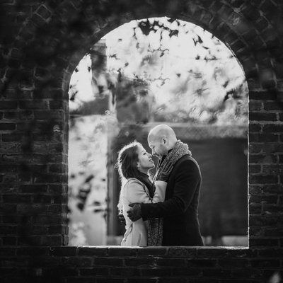Modern Brooklyn Bridge Wedding Photos in Dumbo