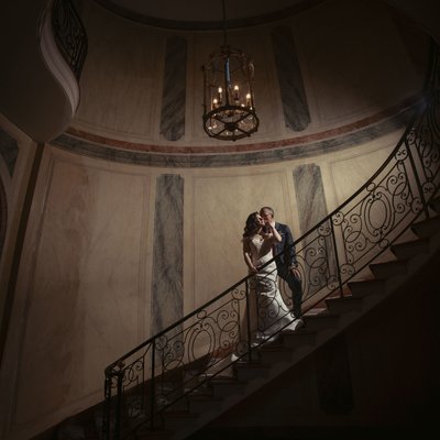 wedding photo on stairs pine hollow cc
