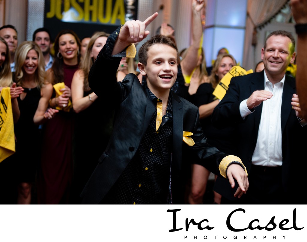 Top Recommended Mitzvah Photographer Crystal Plaza