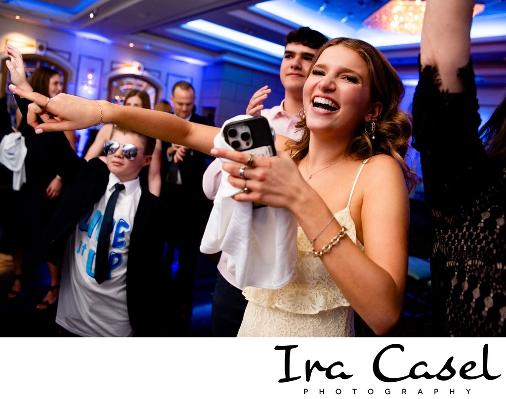 Best Candid Bar/Bat Mitzvah Photographer New York Area 