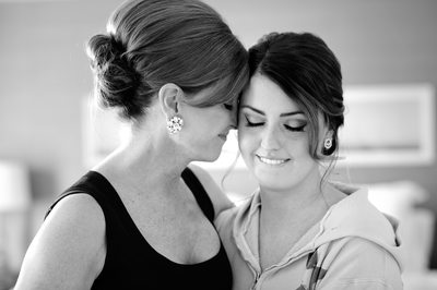 Toronto Wedding Photography | Bride & Mother at Home