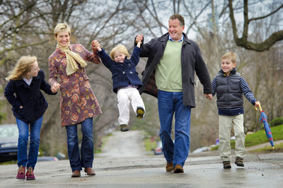Rainy Day Family Walk in Lawrence Park