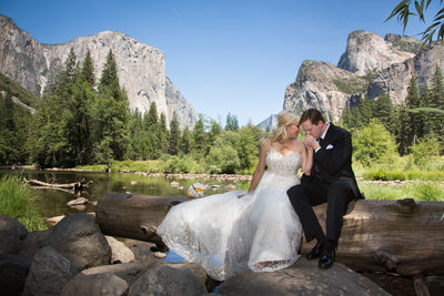 Wedding Couple Valley View Yosemite