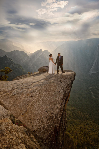 Wedding Taft Point, Yosemite National Park