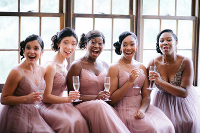 Top 11 Photos Every Bride Must Have With  Bridesmaids
