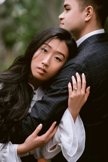 Philadelphia engagement portraits at Longwood Gardens