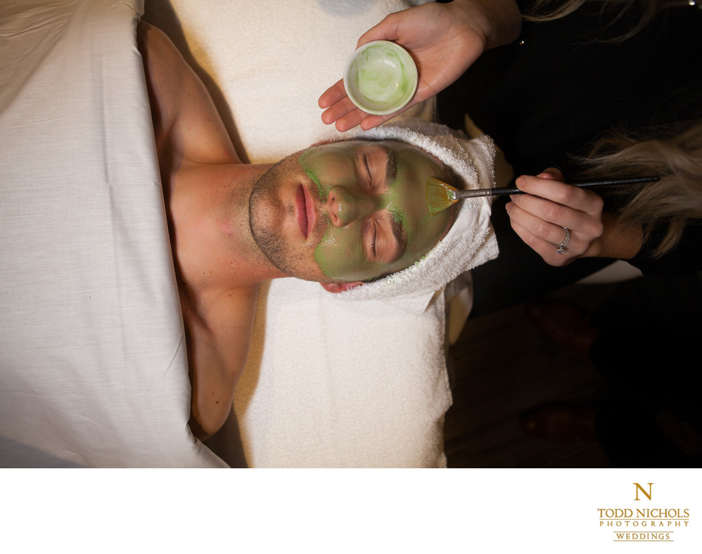 Two Rivers Salon And Spa Man Facial 