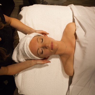Two Rivers Salon And Spa Facial