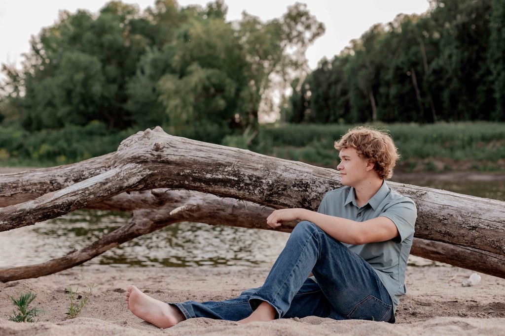 Sioux Falls Senior Portrait Photographer-60