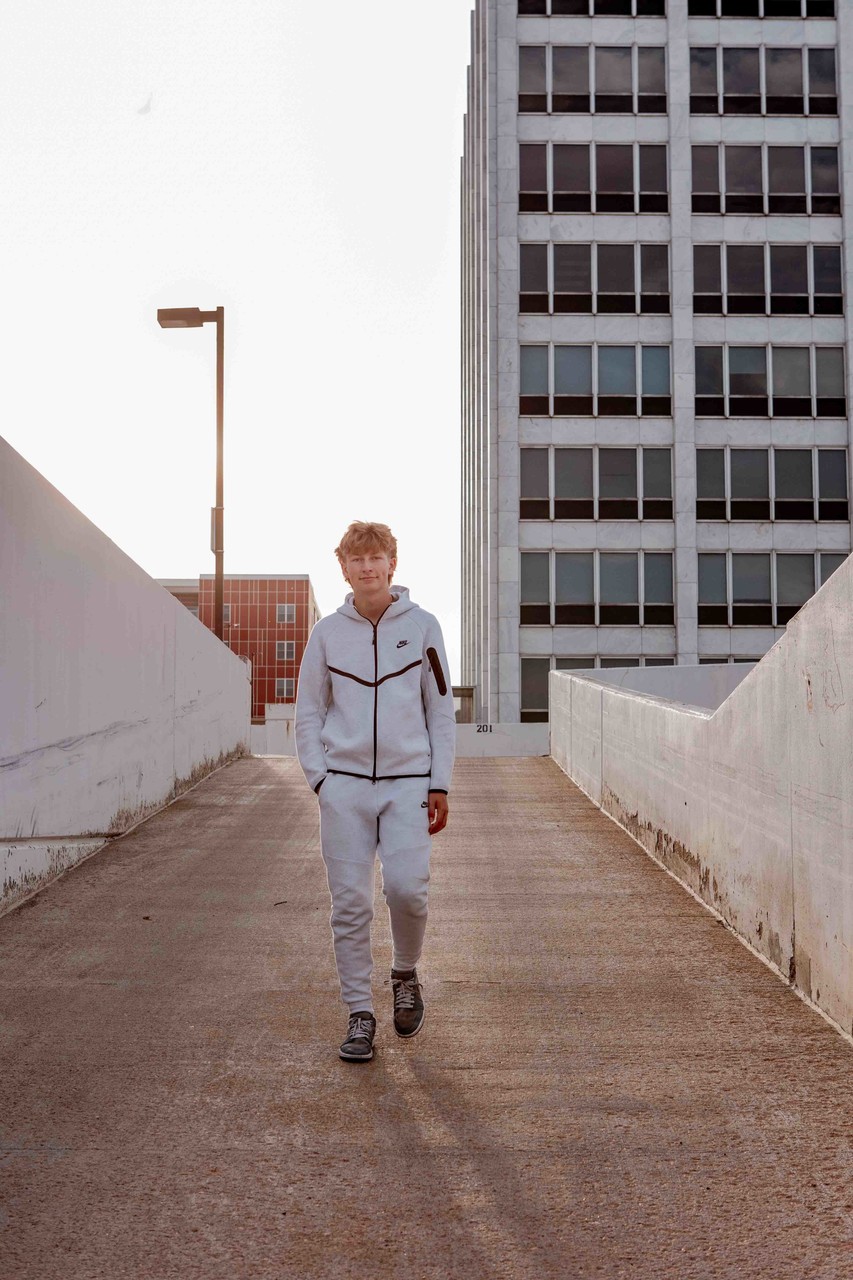 Sioux Falls Senior Portrait Photographer-72