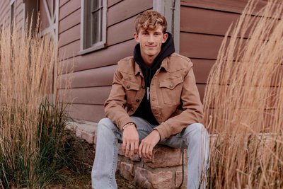 Sioux Falls Senior Portrait Photographer-47