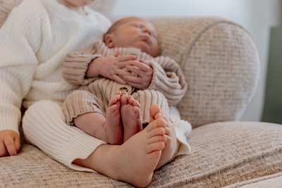Sioux Falls Newborn Photographer 9319
