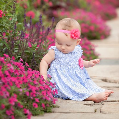 Washington DC Baby Photographer - Garden Flowers