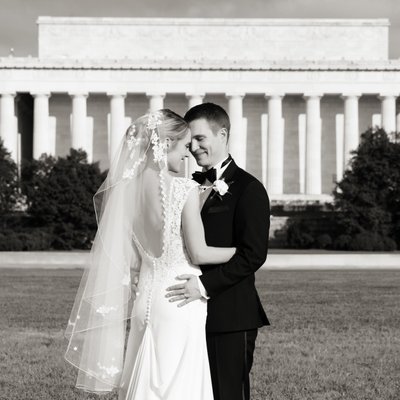 Bride and Groom Portrait in front of the Lincoln Memorial