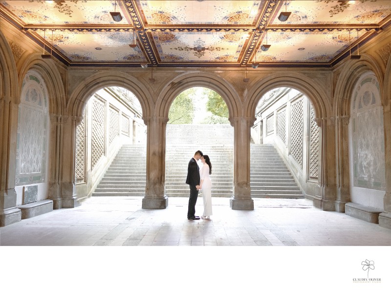 How to Get Great Engagement Photos at Bethesda Terrace