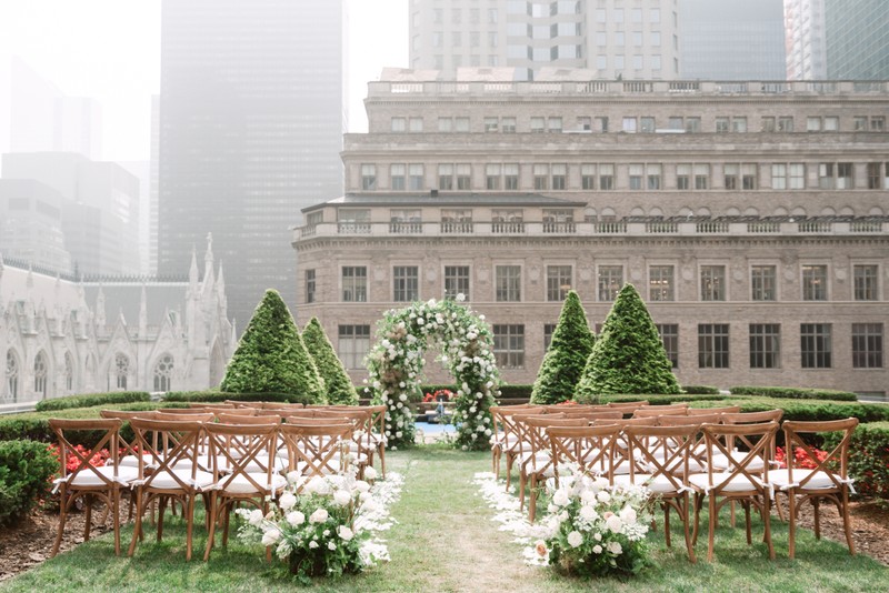 NYC Wedding Photographer: 620 Loft and Garden Wedding