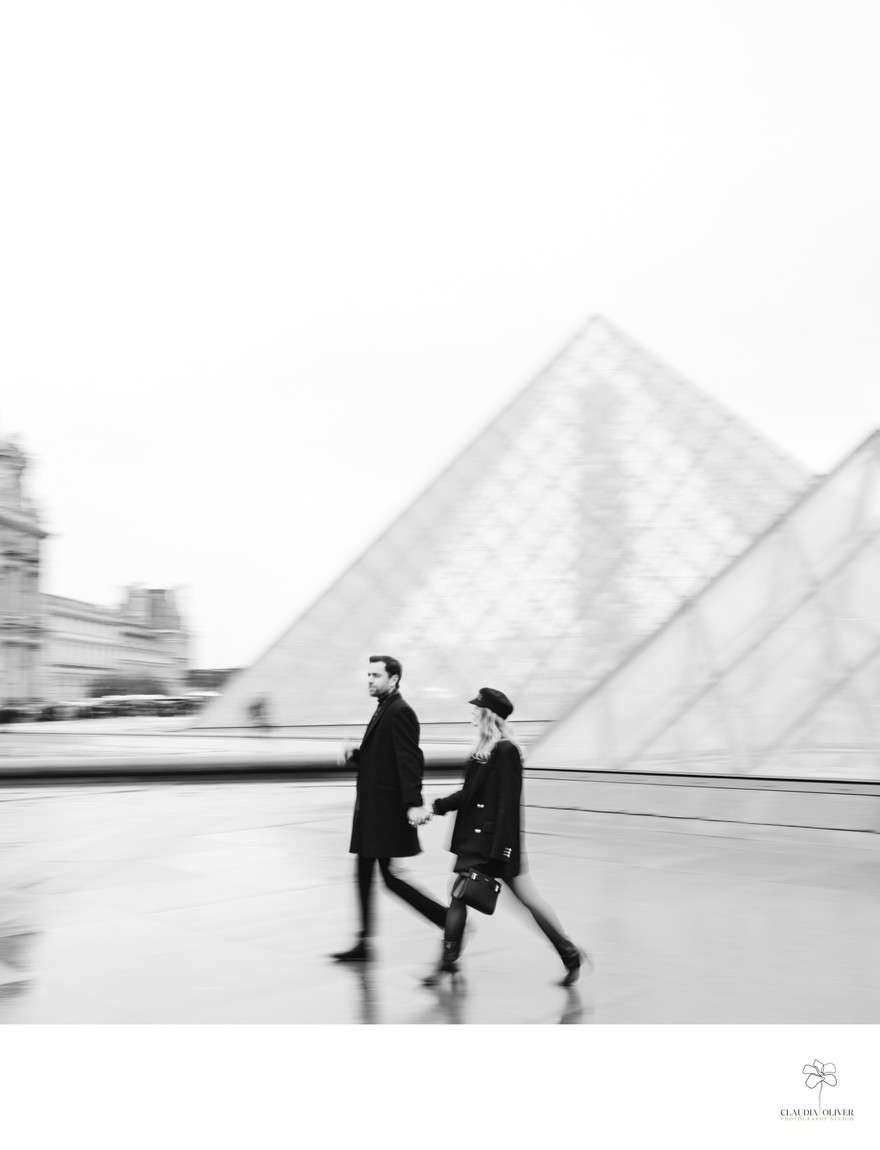Engagement Photographer NYC: Photoshoot at The MET