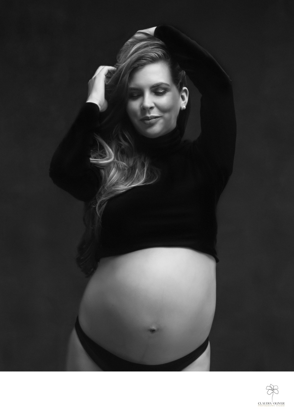 Studio Pregnancy Photoshoot NYC